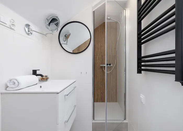 Wyjatkowe Z Klimatyzacja Dla Pary W Gliwicach By Renters Διαμέρισμα